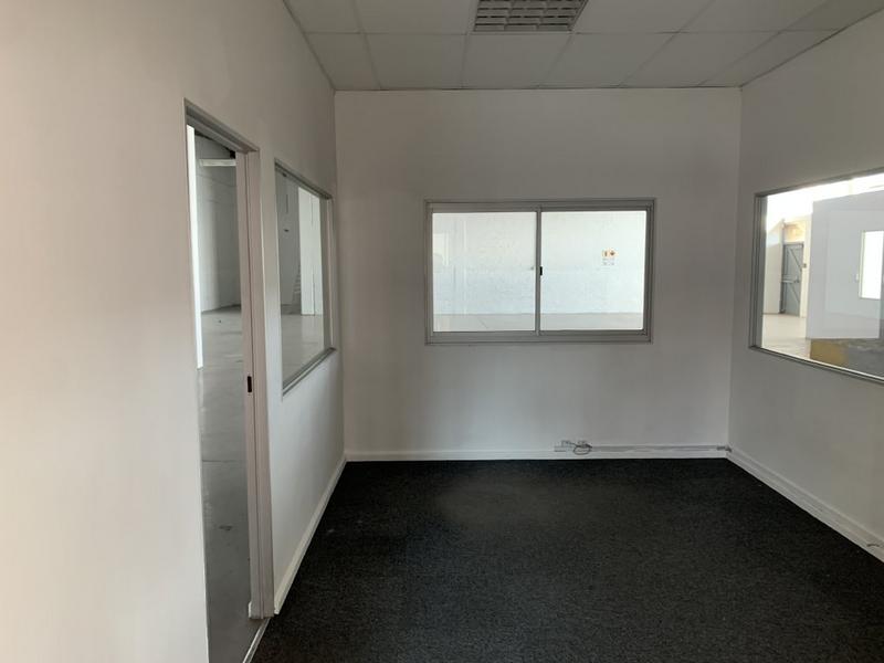 To Let commercial Property for Rent in Maitland Western Cape